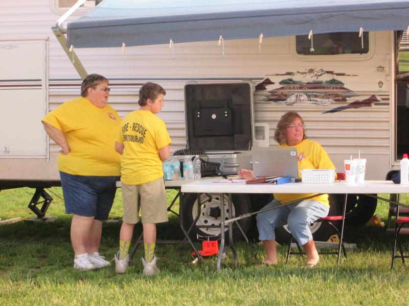 Quick you two, get me another beer before Billy comes back.  Hurry!!
Spring Fling 2014